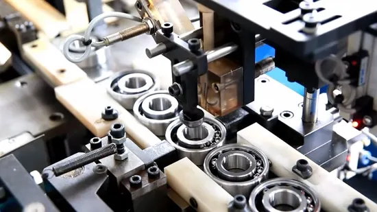 NSK Timken NTN Koyo Cuscinetto moto Cuscinetto ruota Cuscinetto automatico Cuscinetto lineare Cuscinetto a sfere a contatto angolare Cuscinetto a rulli conici Cuscinetto a sfere a gola profonda